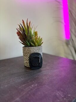 Quad Lock univerzální samolepka na kryt telefonu