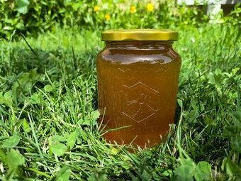 Med přímo od včelaře