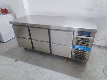 Chladící stůl šuplíkový