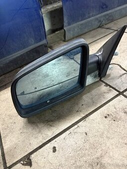 Bmw e60 leve zrcatko