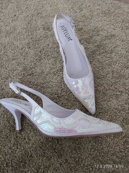 Prodám dámské solečenské boty