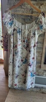 Krásné skoro nové šaty s motýly - velikost 38/M - zn. ORSAY