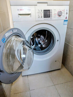 Prodám automatickou pračku Bosch