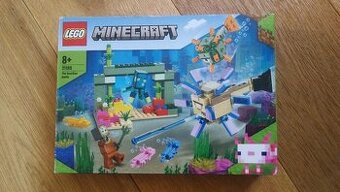 LEGO Minecraft 21180 Boj se strážci