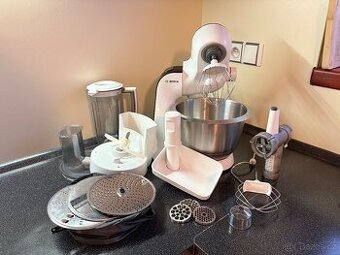 Kuchyňský robot BOSCH MUM 52131