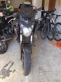 Honda CB 650F na náhradní díly