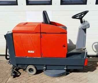 Čistící stroj Hako Hakomatic B910