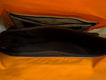 Vodotěsná brašna na notebook