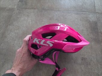 Přilba na kolo Kellys