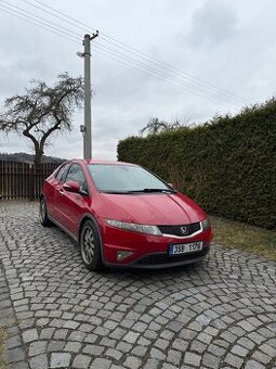 Honda Civic 8g 1.8ivtec