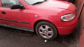 ND OPEL ASTRA G combi x16xe klimatizace červená barva