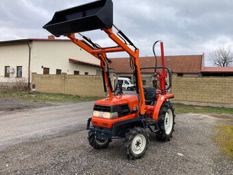 Traktor Kubota GL 23 s čelním nakladačem