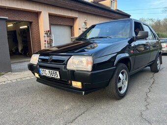 Škoda Favorit Black Line 1.3i 94tkm. Výborný zachovalý stav