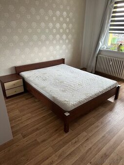 Manželská postel 160x200