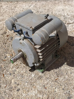 Jednofázový elektromotor