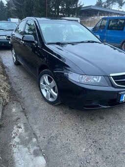 Honda Accord 7g.r.2003-2.0i-104kw.