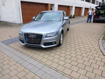 Audi a4 b8 2.0tdi quattro rok 2011