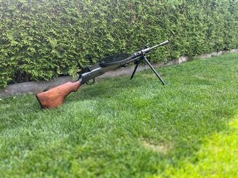 Expanzní kulomet DP27 - 1