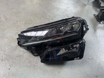 Levý Led světlomet Škoda Karoq
