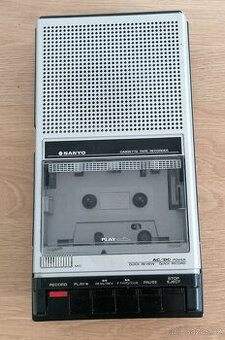 Magnetofon kazetovy Sanyo Slim 3