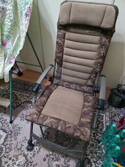 Fox Super Deluxe Recliner Highback Chair
