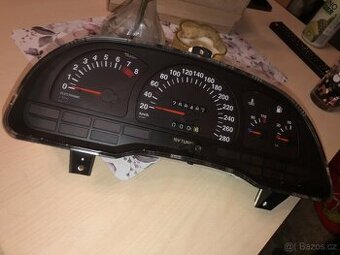 Opel Calibra turbo budiky