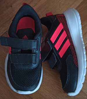 Tenisky Adidas vel. 24 jako nové