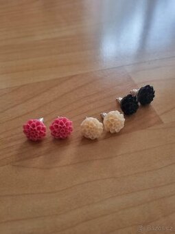 Set 3 párů kytičkových náušnic