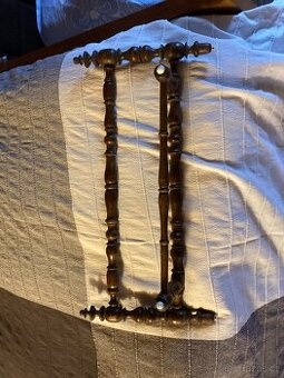 Starožitný nábytek