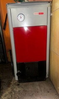 Kotel (Dakon DOR 16 kW) – plně funkční kotel na tuhá paliva