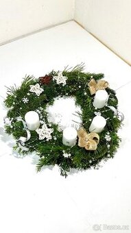 Adventní vánoční věnec- stříbrný