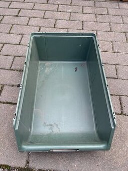 Plastové přepravky bedýnky boxy