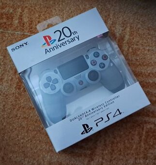 Sony Playstation 4 Dualshock 20th Anniversary
