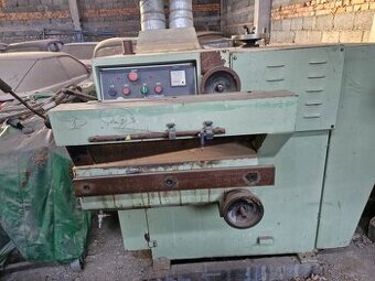 Rozmítací pila Silcar