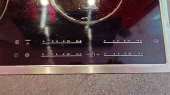 Sklokeramická varná deska Electrolux