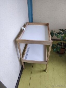 Přebalovací pult IKEA