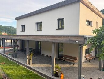 MODERNÍ RODINNÝ DŮM - Říční 55, 403 21 Ústí nad Labem – Brná