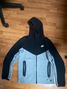 Mikina nike  Tech Fleece