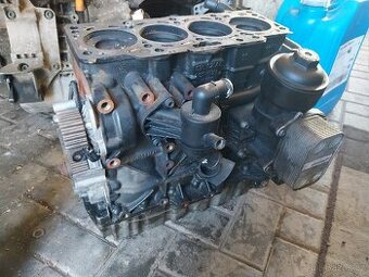 Motor 16tdi CR, CAY spodek motoru