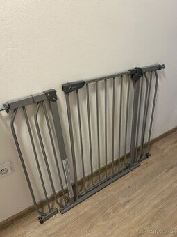 Dětská zábrana do dveří / na schody