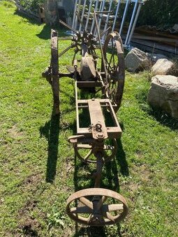 Vyorávač brambor čert