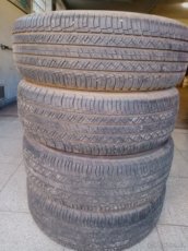 Prodám letní pneu 215/70 R16 Michelin