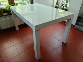 Prodám kuchyňský stůl + konferenční stolek