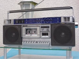Boombox FISHER PH-M77 nesehnatelná rarita funkční
