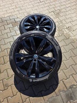 Zimní  Alu kola Suzuka, VW Touareg R-line, 5x112 r21