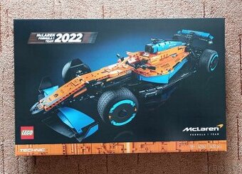 LEGO 42141 F-1 McLaren, délka 65 cm