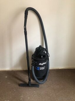 Průmyslový vysavač SKY VAC ATOM 1,6 KW - 1