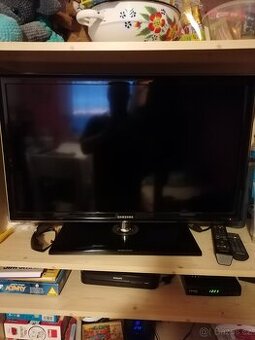 Prodám SAMSUNG televize 32" a 22"