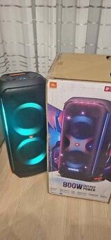 JBL 710 PártyBox