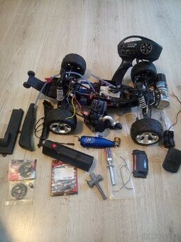 Traxxas TRX 3.3 na díly